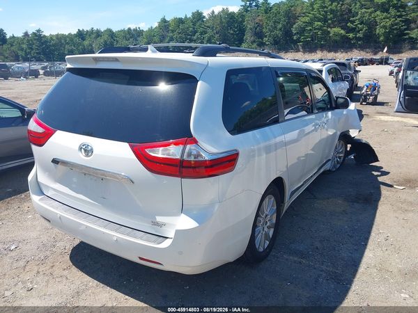 2015 TOYOTA SIENNA