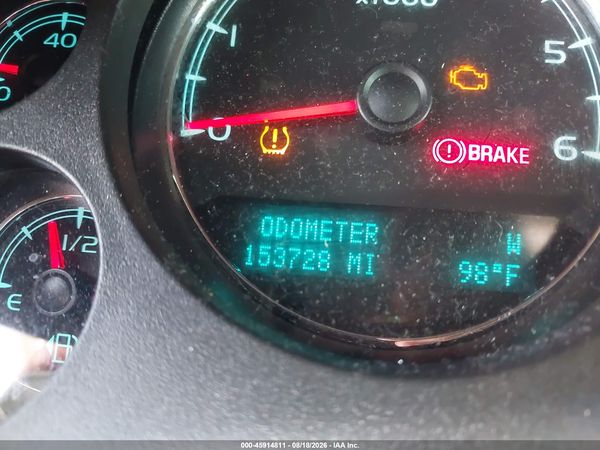 2013 CHEVROLET SUBURBAN LTZ — I118