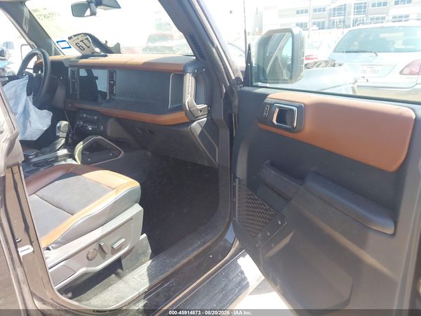 2024 FORD BRONCO OUTER BANKS — I5
