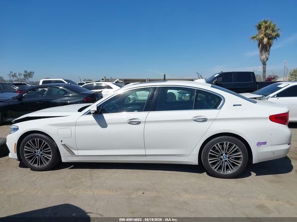 2018 BMW 530E