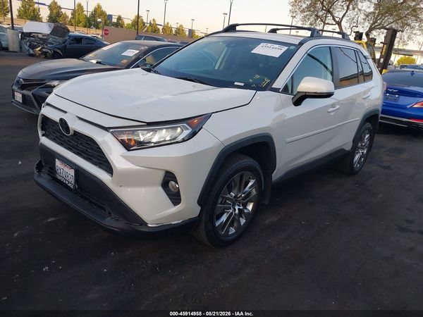 2021 TOYOTA RAV4 XLE PREMIUM — I2