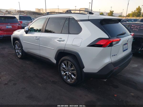2021 TOYOTA RAV4 XLE PREMIUM — I3
