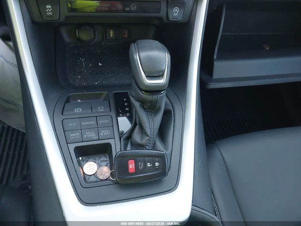 2021 TOYOTA RAV4 XLE PREMIUM — I11