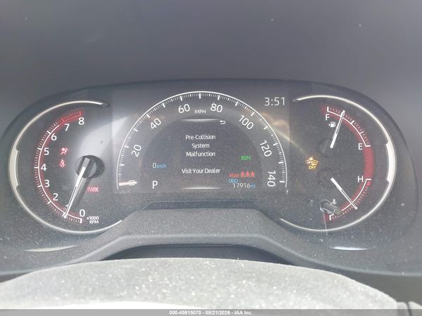 2024 TOYOTA RAV4 XLE