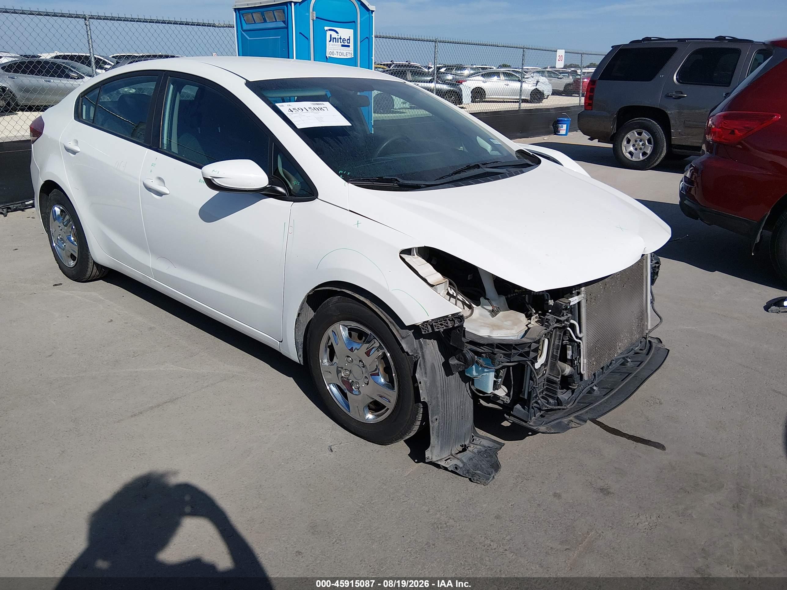 2017 KIA FORTE LX