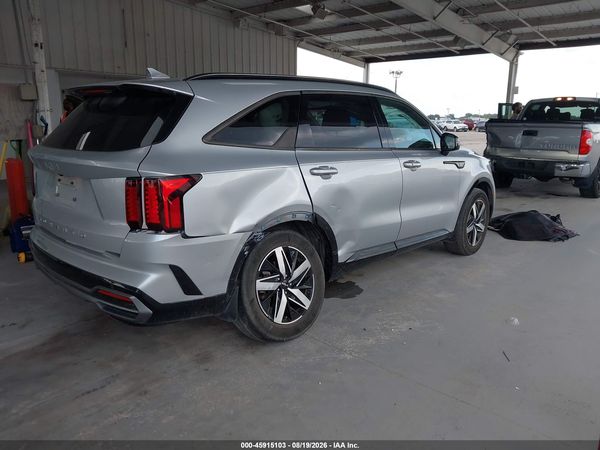 2022 KIA SORENTO S