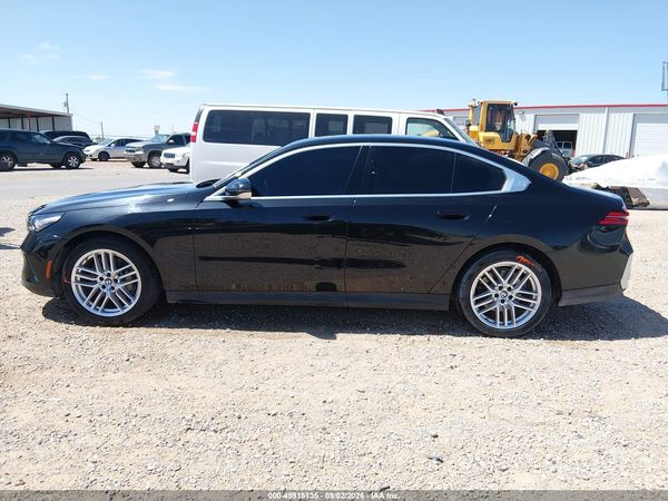 2024 BMW 530I