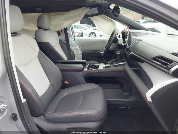 2023 TOYOTA SIENNA XSE