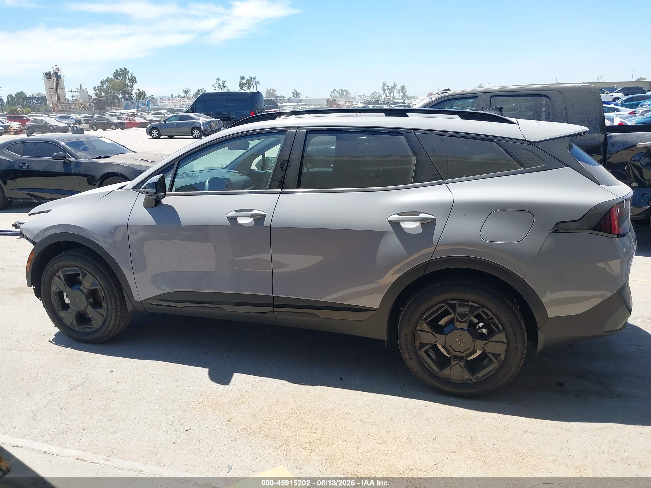 2026 KIA SPORTAGE HYBRID X-LINE