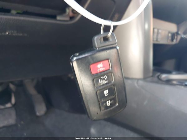 2016 TOYOTA RAV4 SE