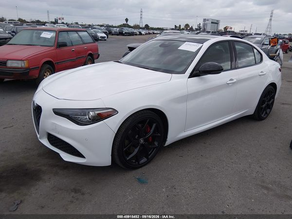 2020 ALFA ROMEO GIULIA — I2