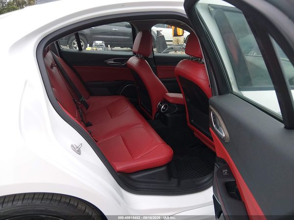 2020 ALFA ROMEO GIULIA TI RWD — I8