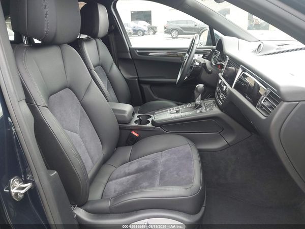 2019 PORSCHE MACAN S