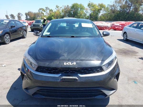 2023 KIA FORTE LXS
