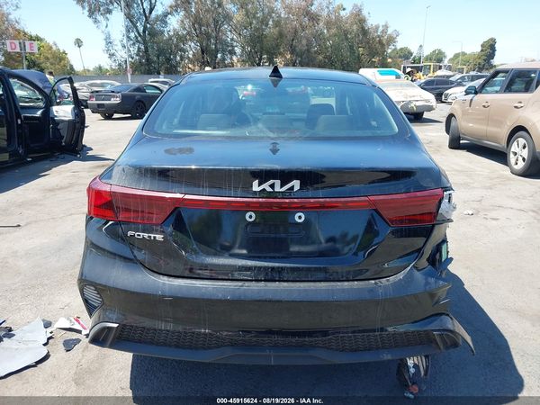 2023 KIA FORTE LXS