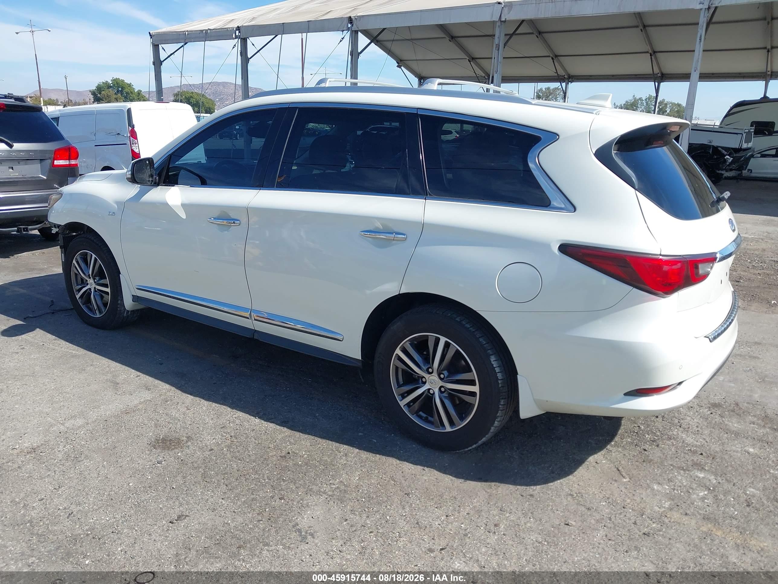 2019 INFINITI QX60 LUXE