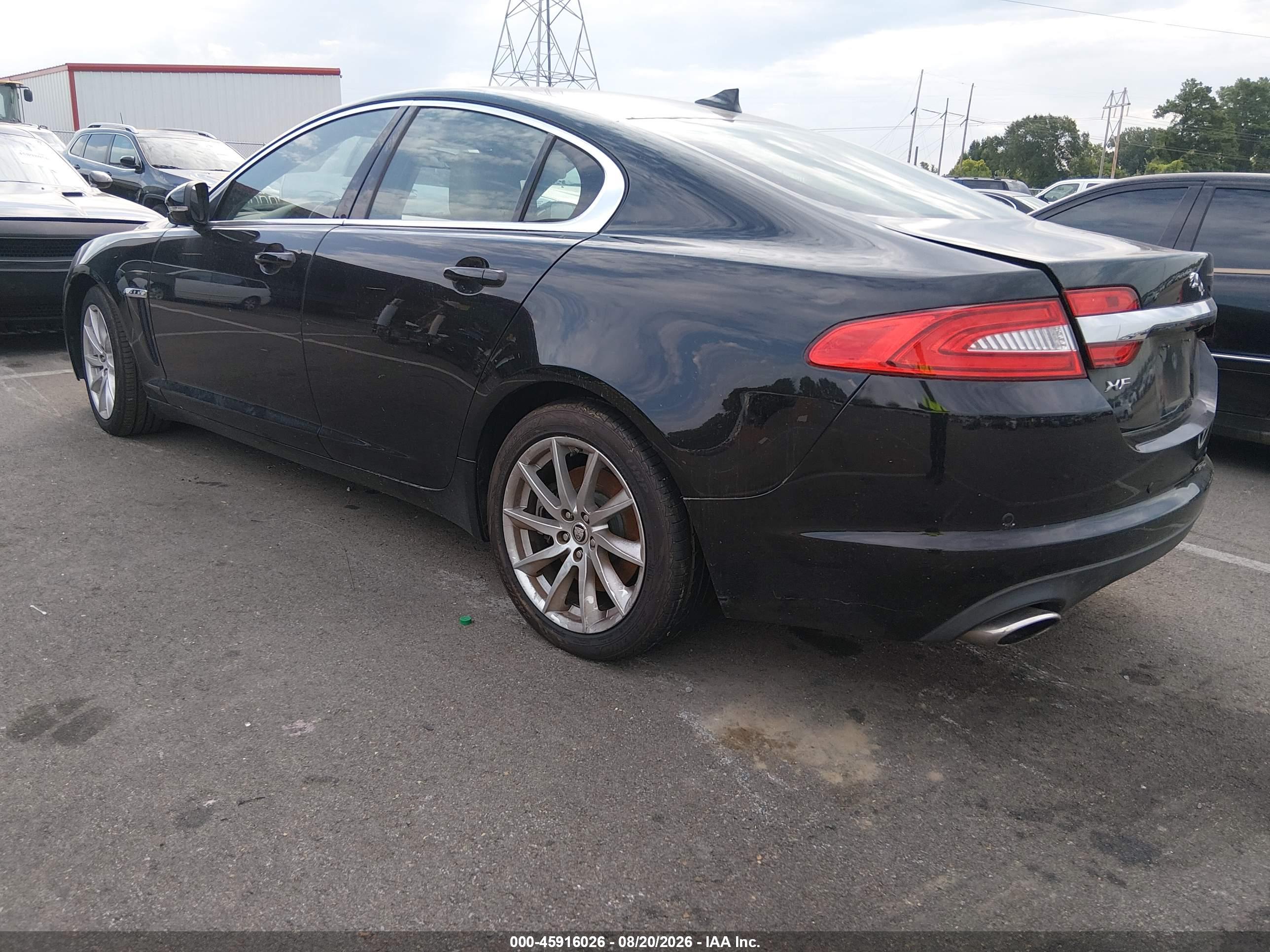 2013 JAGUAR XF I4 T