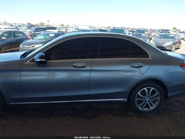 2015 MERCEDES-BENZ C 300