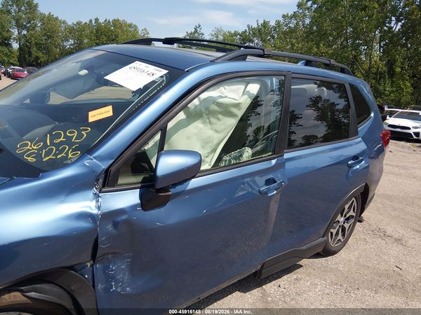 2021 SUBARU FORESTER