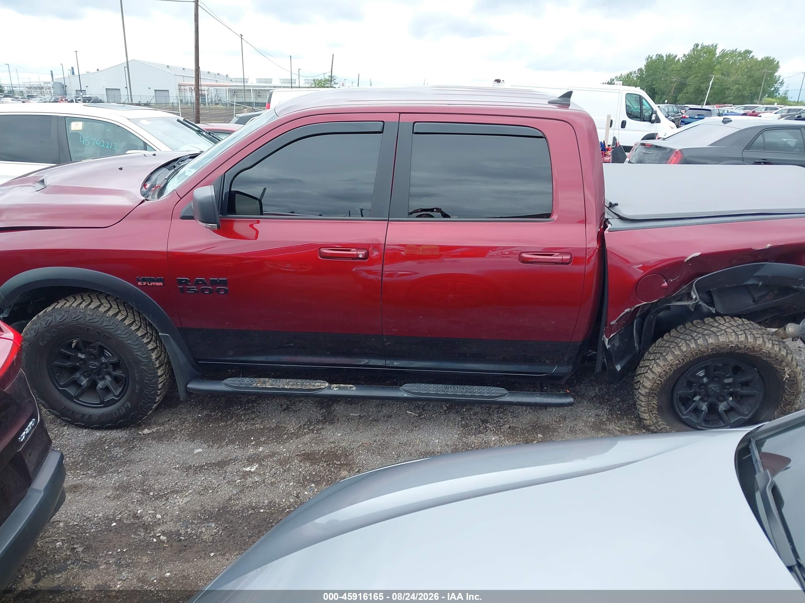 2018 RAM 1500 REBEL  4X4 5'7 BOX