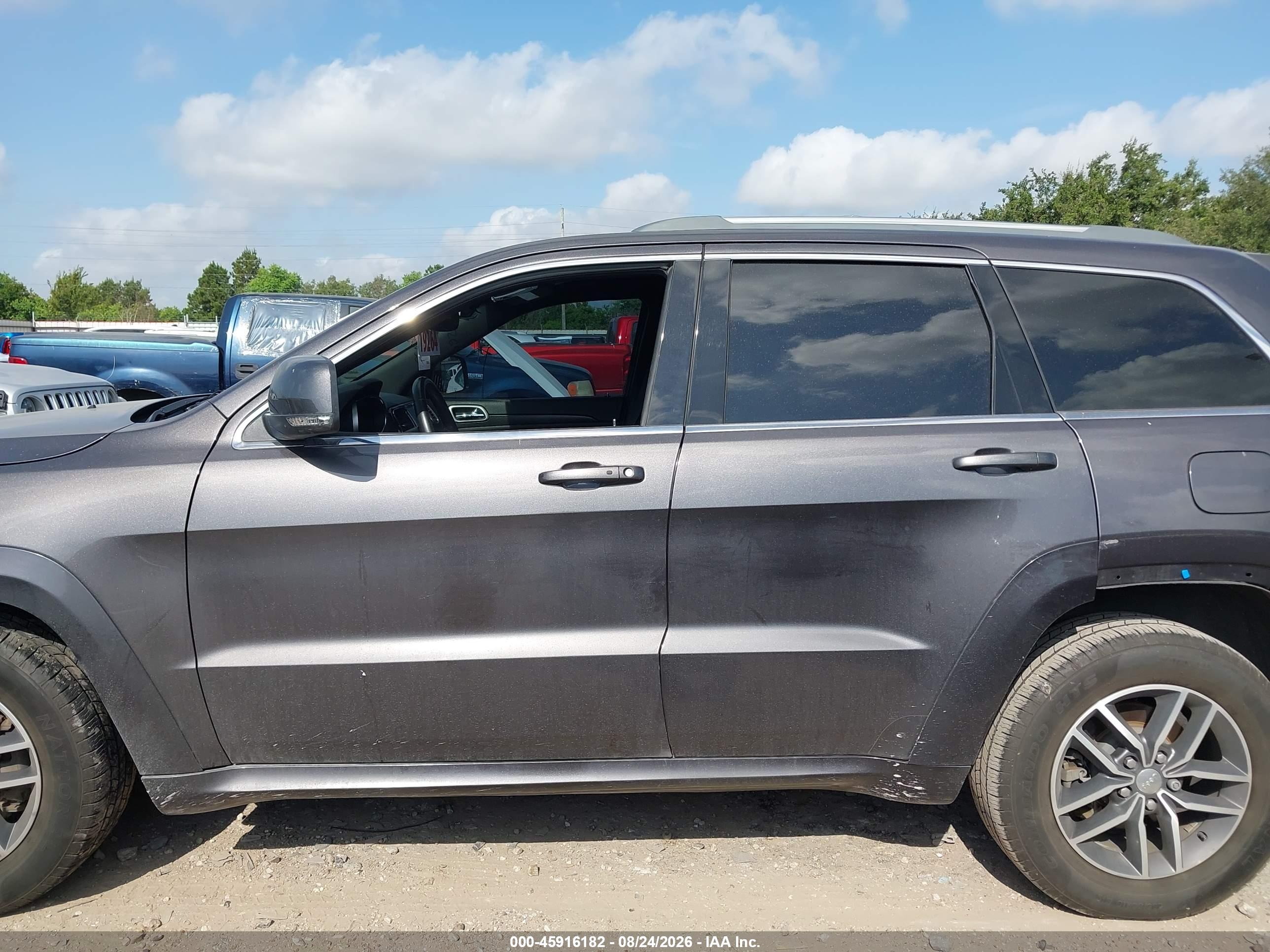 2018 JEEP GRAND CHEROKEE LAREDO E 4X2