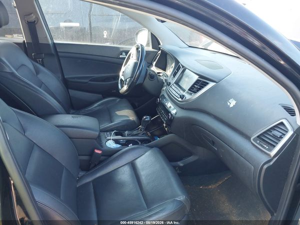 2017 HYUNDAI TUCSON SE PLUS