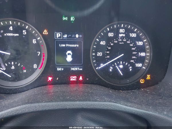 2017 HYUNDAI TUCSON SE PLUS