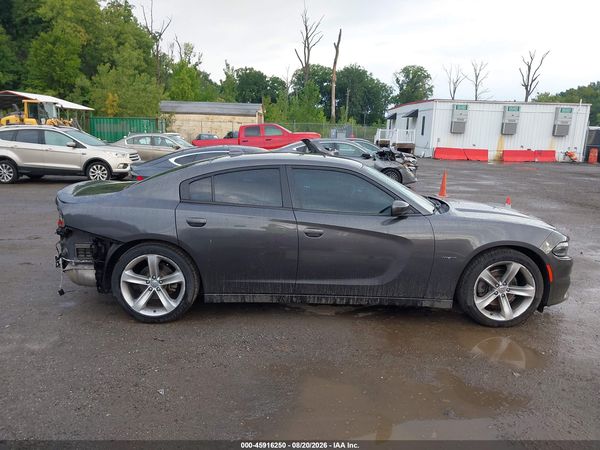 2016 DODGE CHARGER R/T