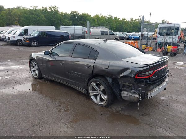 2016 DODGE CHARGER R/T