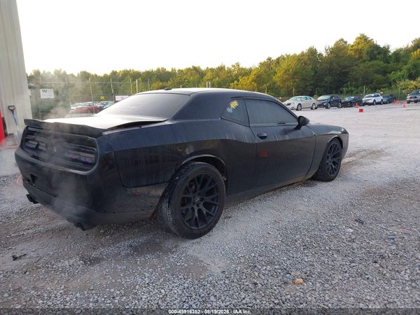 2016 DODGE CHALLENGER R/T — I4