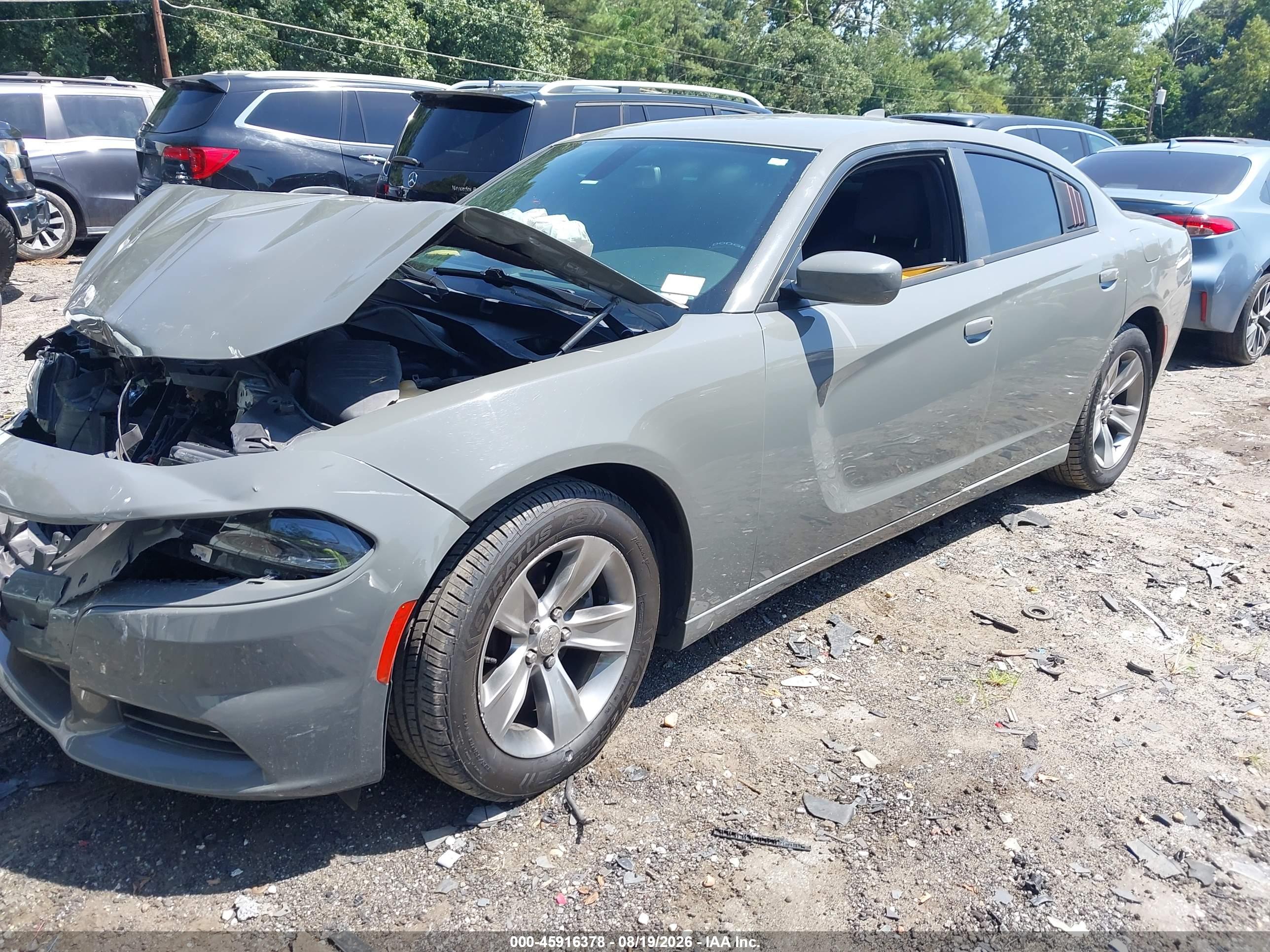 2017 DODGE CHARGER SXT RWD — I2