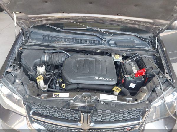 2015 DODGE GRAND CARAVAN SXT PLUS — I10