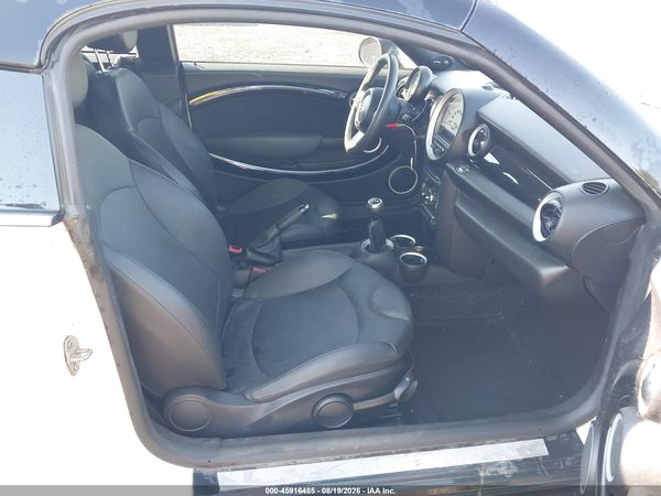 2012 MINI COOPER S