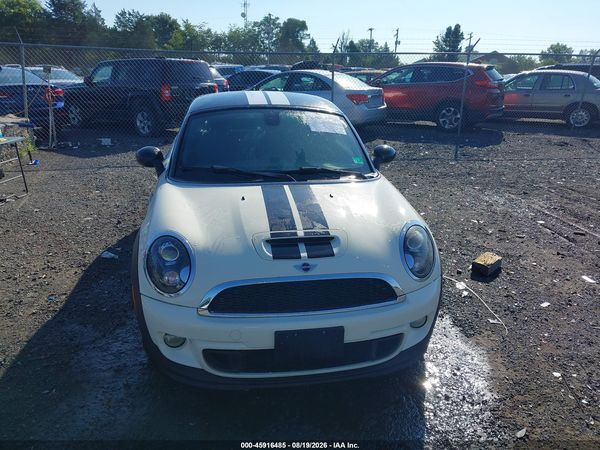 2012 MINI COOPER S