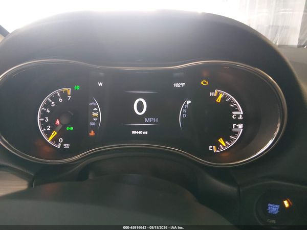 2019 JEEP GRAND CHEROKEE LAREDO E 4X4