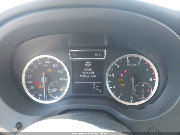 2017 INFINITI QX30 PREMIUM