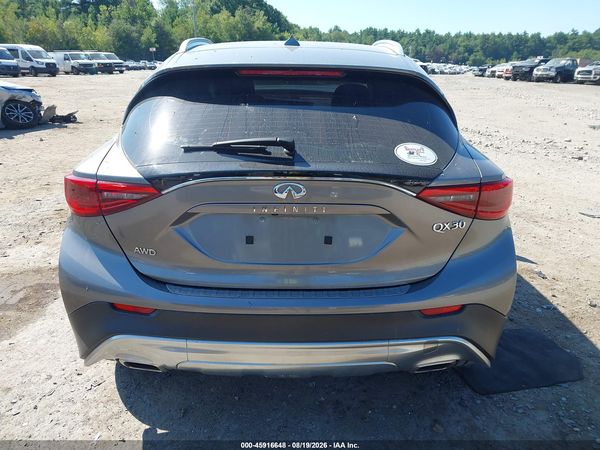 2017 INFINITI QX30 PREMIUM