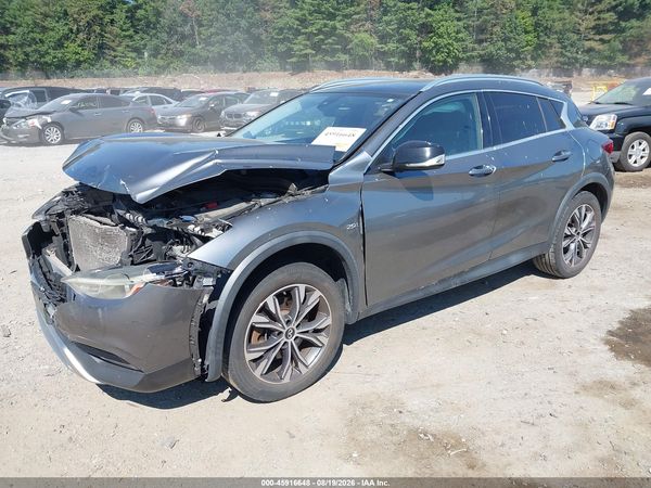 2017 INFINITI QX30 PREMIUM