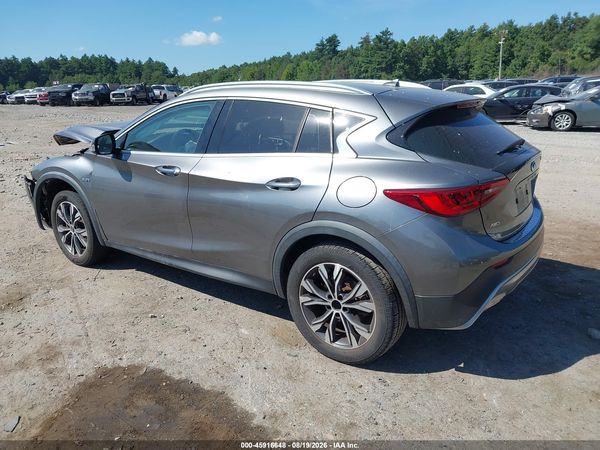 2017 INFINITI QX30 PREMIUM