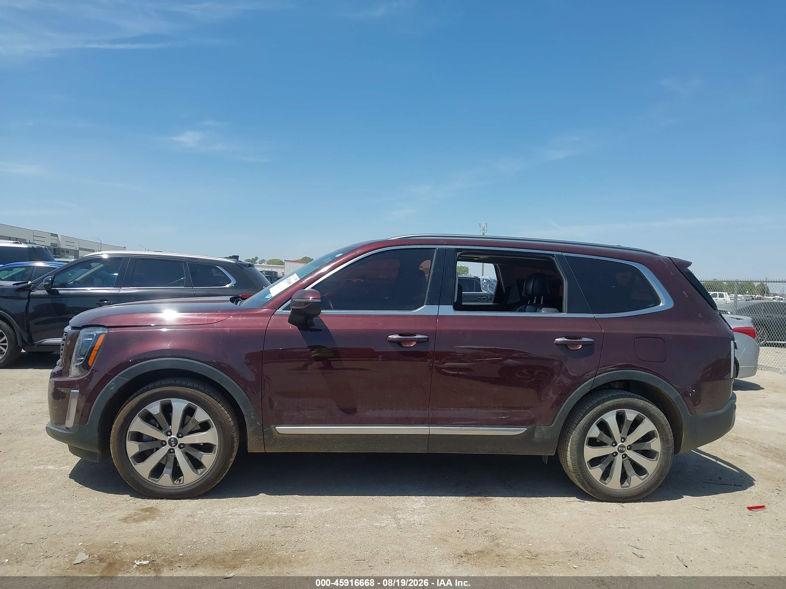 2020 KIA TELLURIDE S