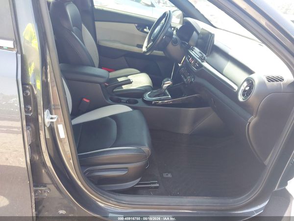 2019 KIA FORTE EX