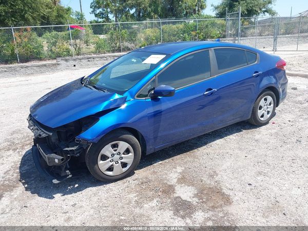 2017 KIA FORTE LX