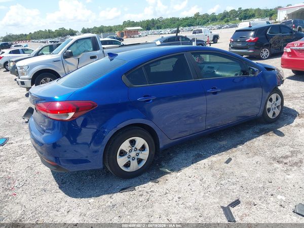 2017 KIA FORTE LX