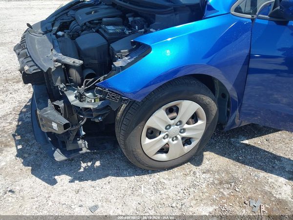 2017 KIA FORTE LX