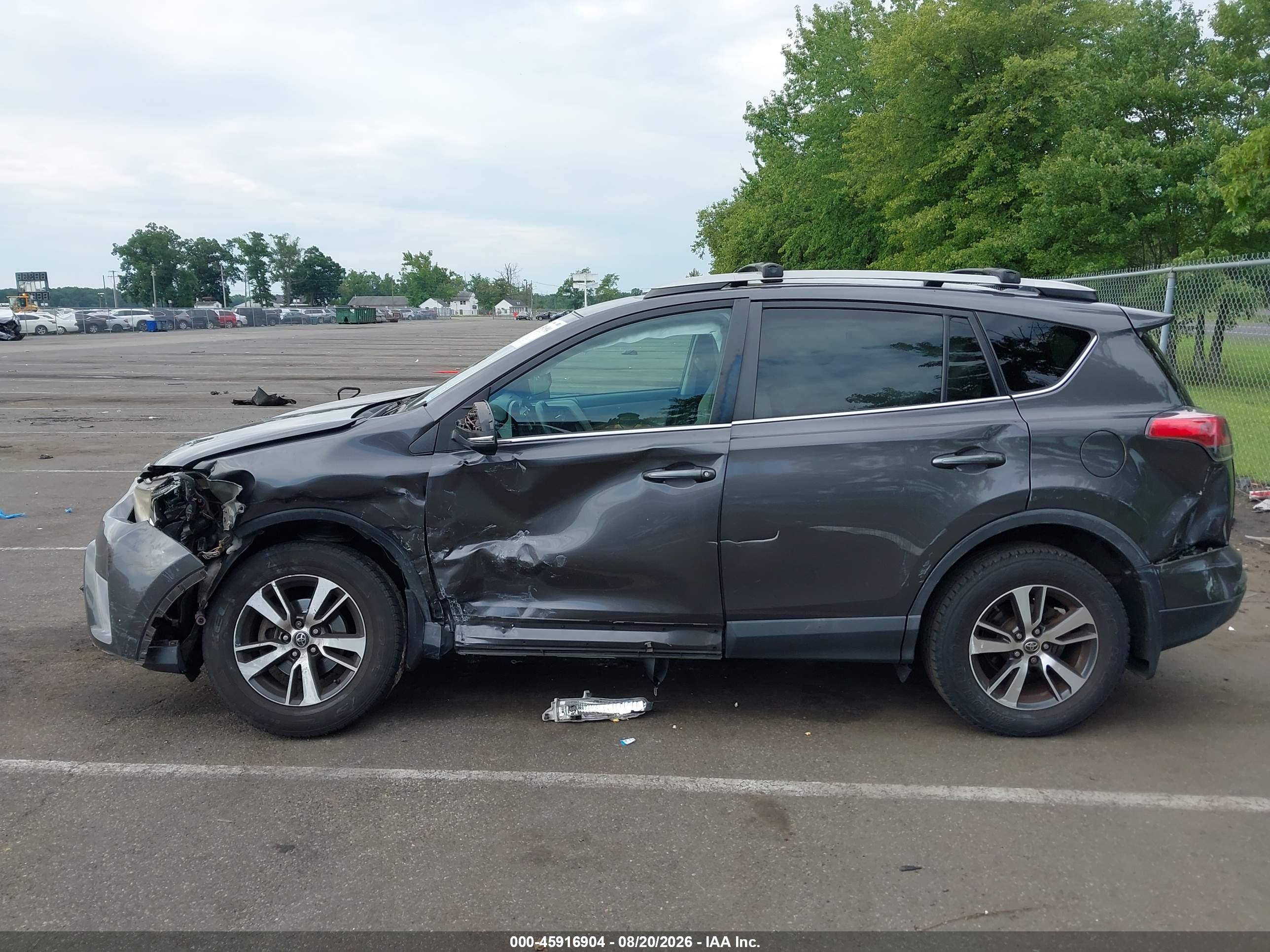 2018 TOYOTA RAV4 XLE