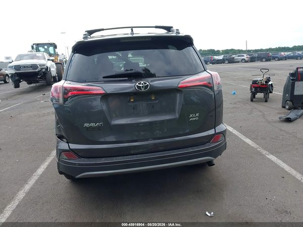2018 TOYOTA RAV4 XLE