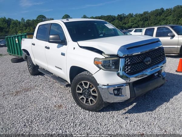 2018 TOYOTA TUNDRA SR5 5.7L V8