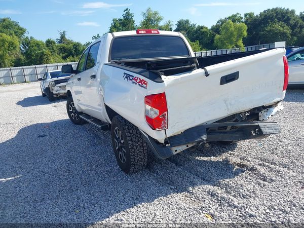 2018 TOYOTA TUNDRA SR5 5.7L V8