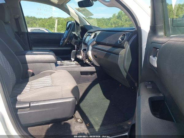 2018 TOYOTA TUNDRA SR5 5.7L V8