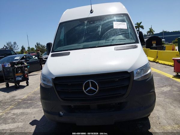 2024 MERCEDES-BENZ SPRINTER 3500